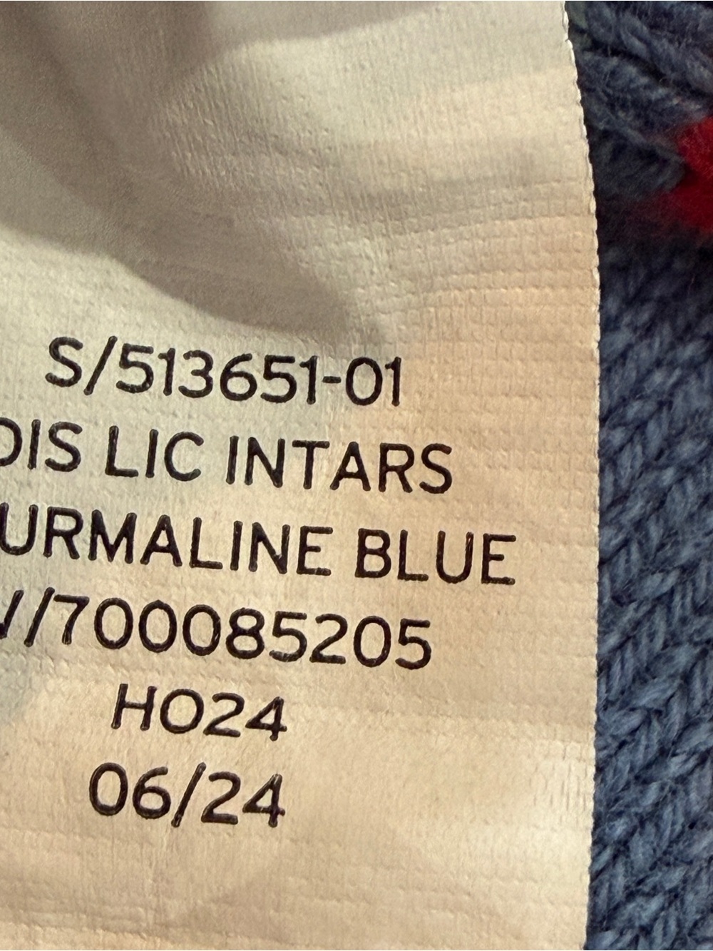 Disney Gap Light Blue Sweater with Red Skiing Mickey Graphic Sz 3 - Picture 6 of 8